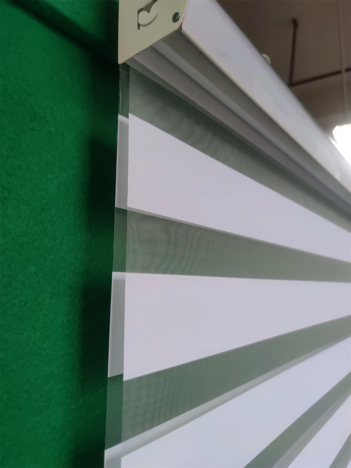 Ymtc Motorized Pearl Cotton+Cardboard Box+Wood Crate Customized Shandong Blinds Shades