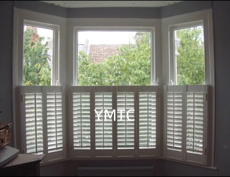 China Supplier Custom PVC Wood Cafe Style Window Shutter Plantation Shutter