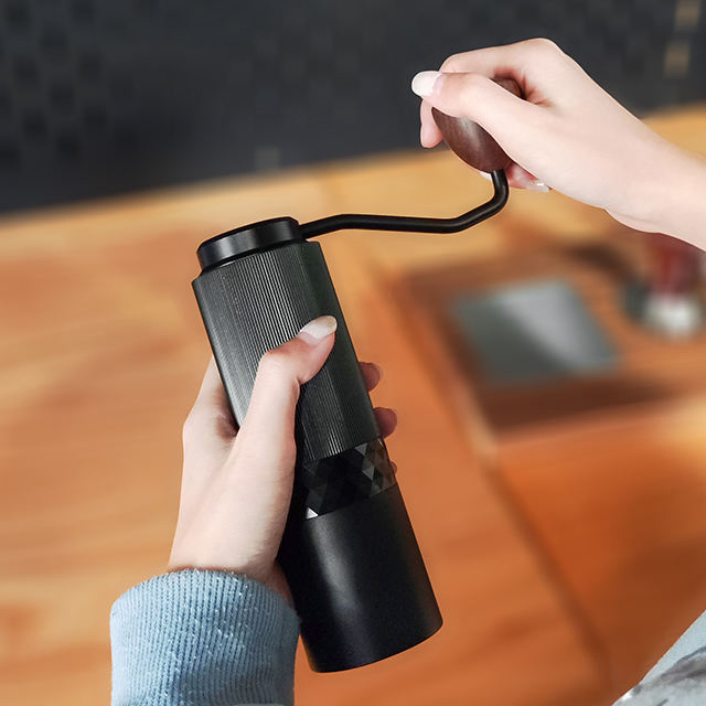 Portable Manual Coffee Grinder Stainless Steel Burr Metal Body Hand Crank Bean Coffee Grinder Manual
