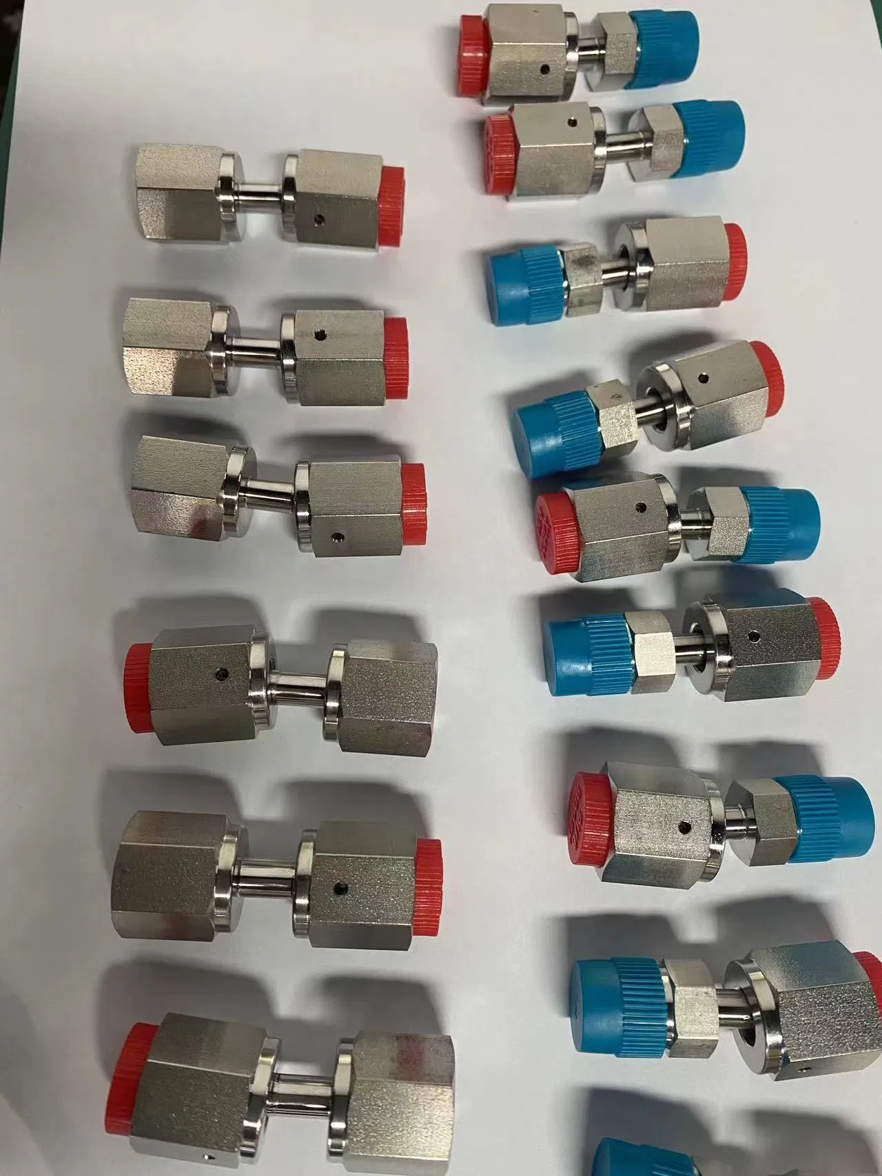 UHP Fitting Stainless Steel SS316 Metal Face Seal Male Nut 1/4-1/2 Silver Plated