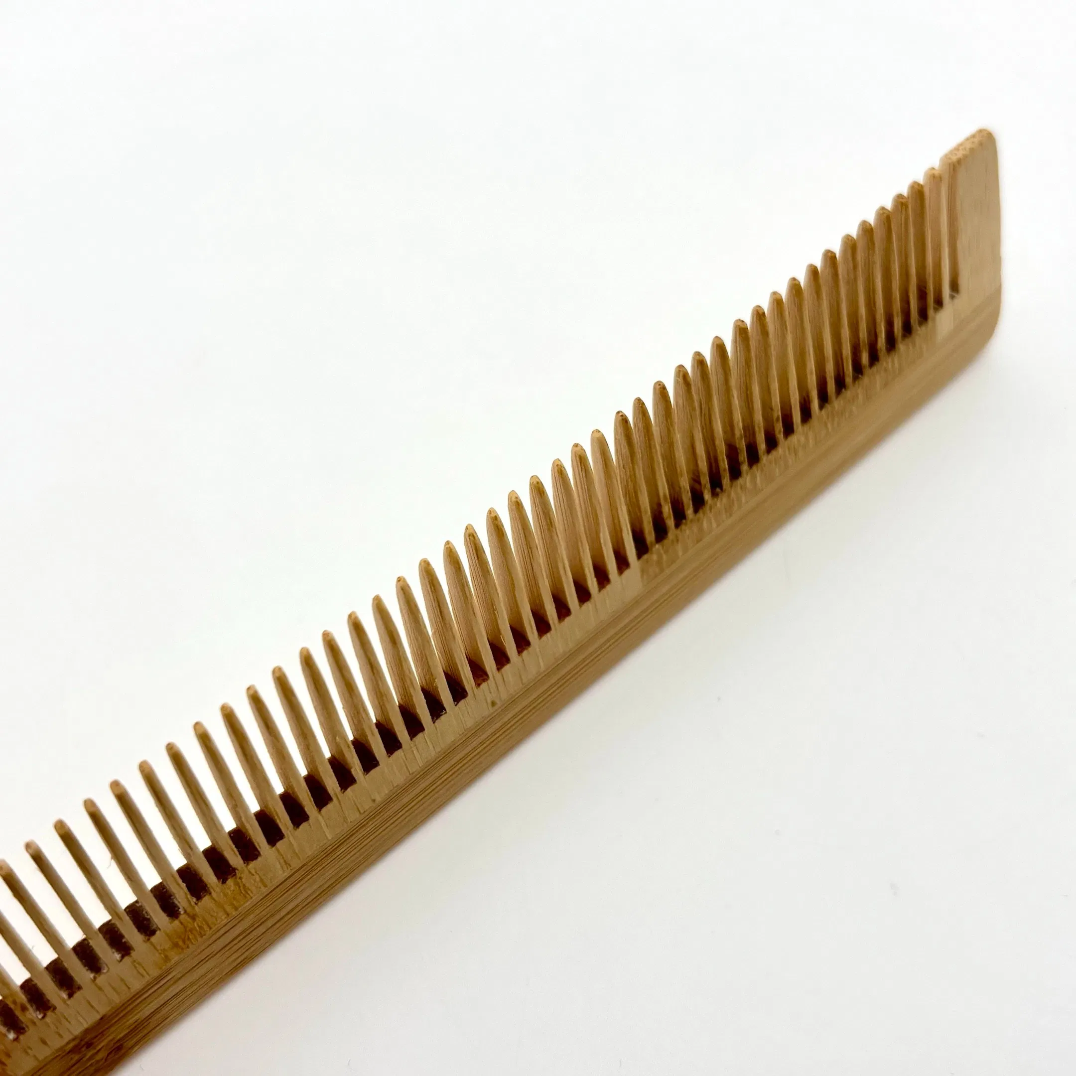 Eco-Friendly Wooden Comb for Hotel Amenities and Guest Relax 07