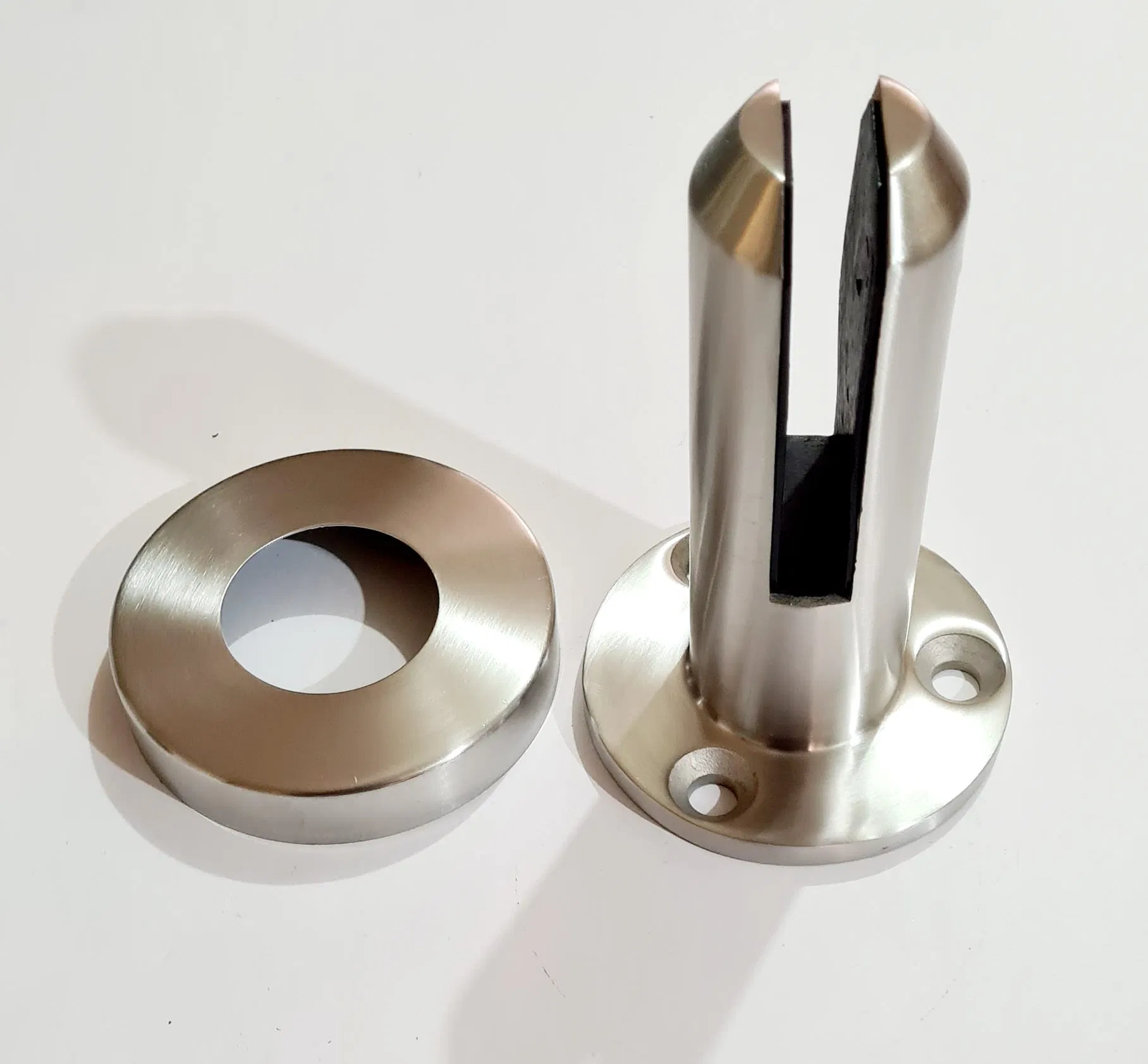 Stainless Steel Chrome Polished Wall Mounted Frameless Ledge Fascia Glass Spigot