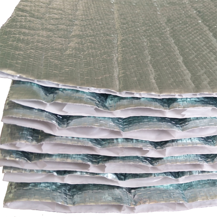 Fire Retardant Thermal Insulation Reflective Foil Bubble Radiant Barrier Aluminium Foil Heat Insulation Materials for Building Roof / Ceiling / Floor / Wall