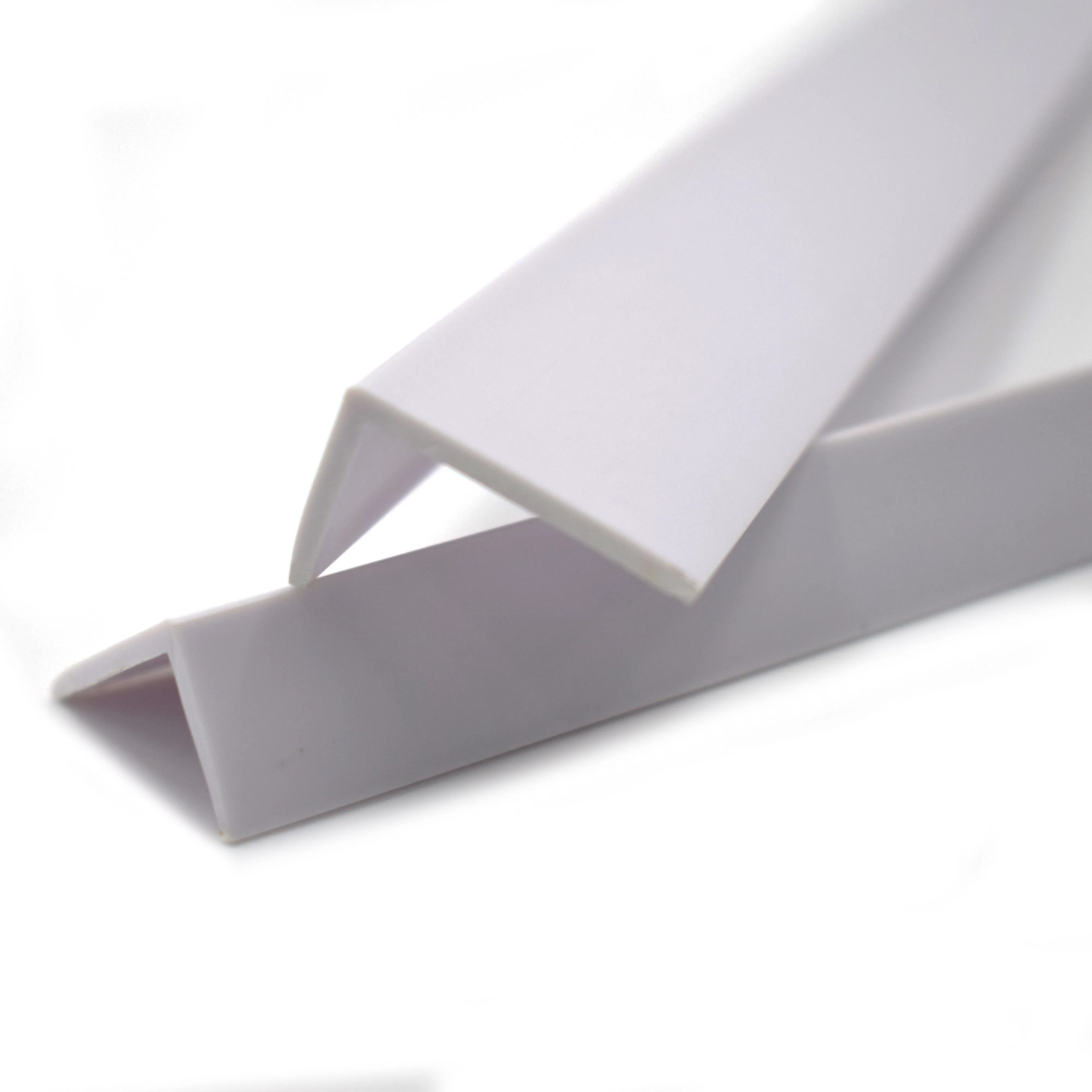 China Extruded Factory Customizable Soft&Hard PVC Material Plastic Corner Protector for Building