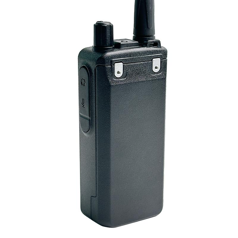 Портативная рация B15 с GPS, 5Вт, 8 км