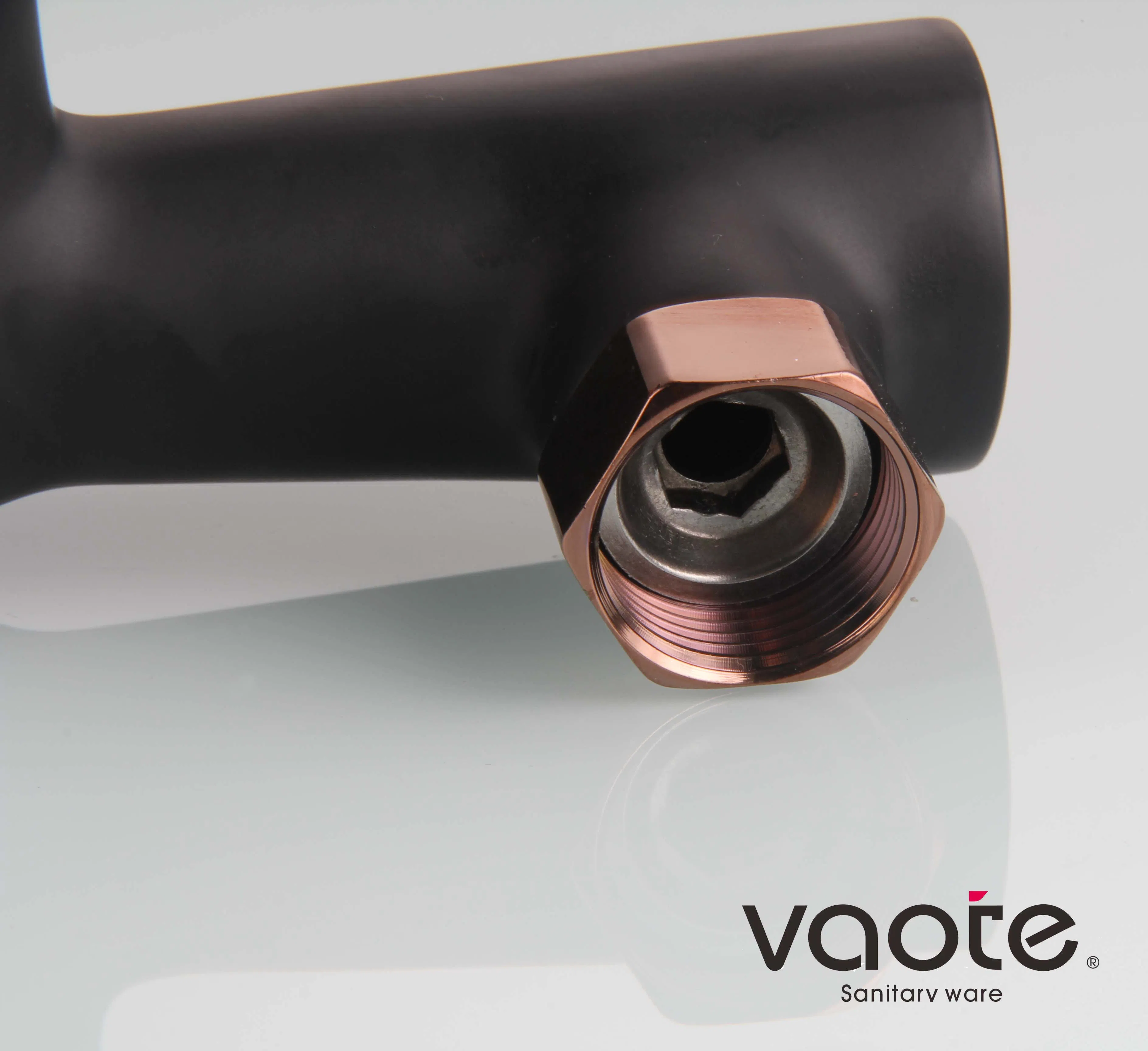 New Design Brass Matt Black with Rose Gold Bath Mixer Luxury Bath Faucet