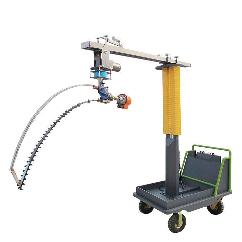 Curved Ball Trimmer for Shrub Green Belt