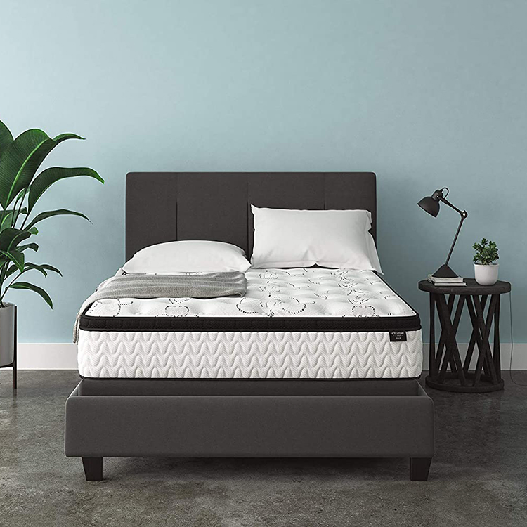 Hypoallergenic and Dust Mite Resistant Mattress Protector