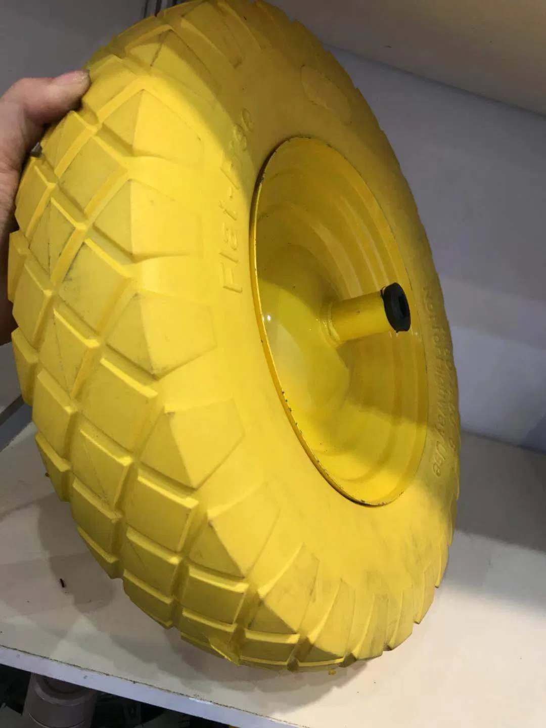 European Model PU Flat Free Wheel