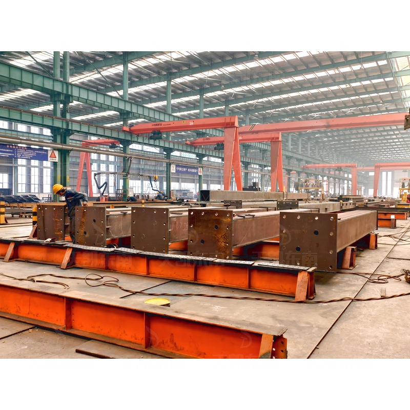 Spacious Steel Structure Building for Premium Car Showroom Display