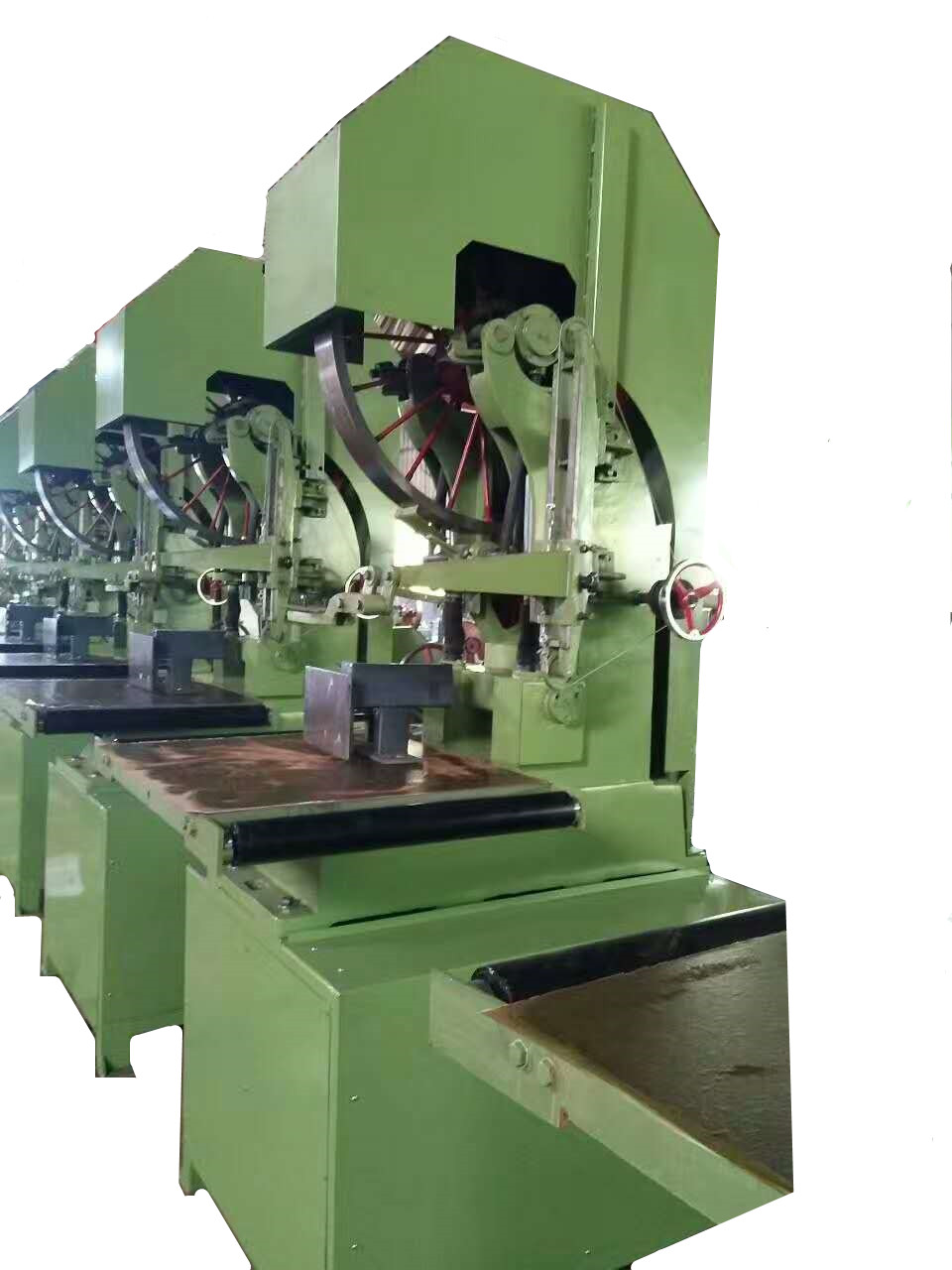 Станок ленточнопильный вертикальный для пилорамы