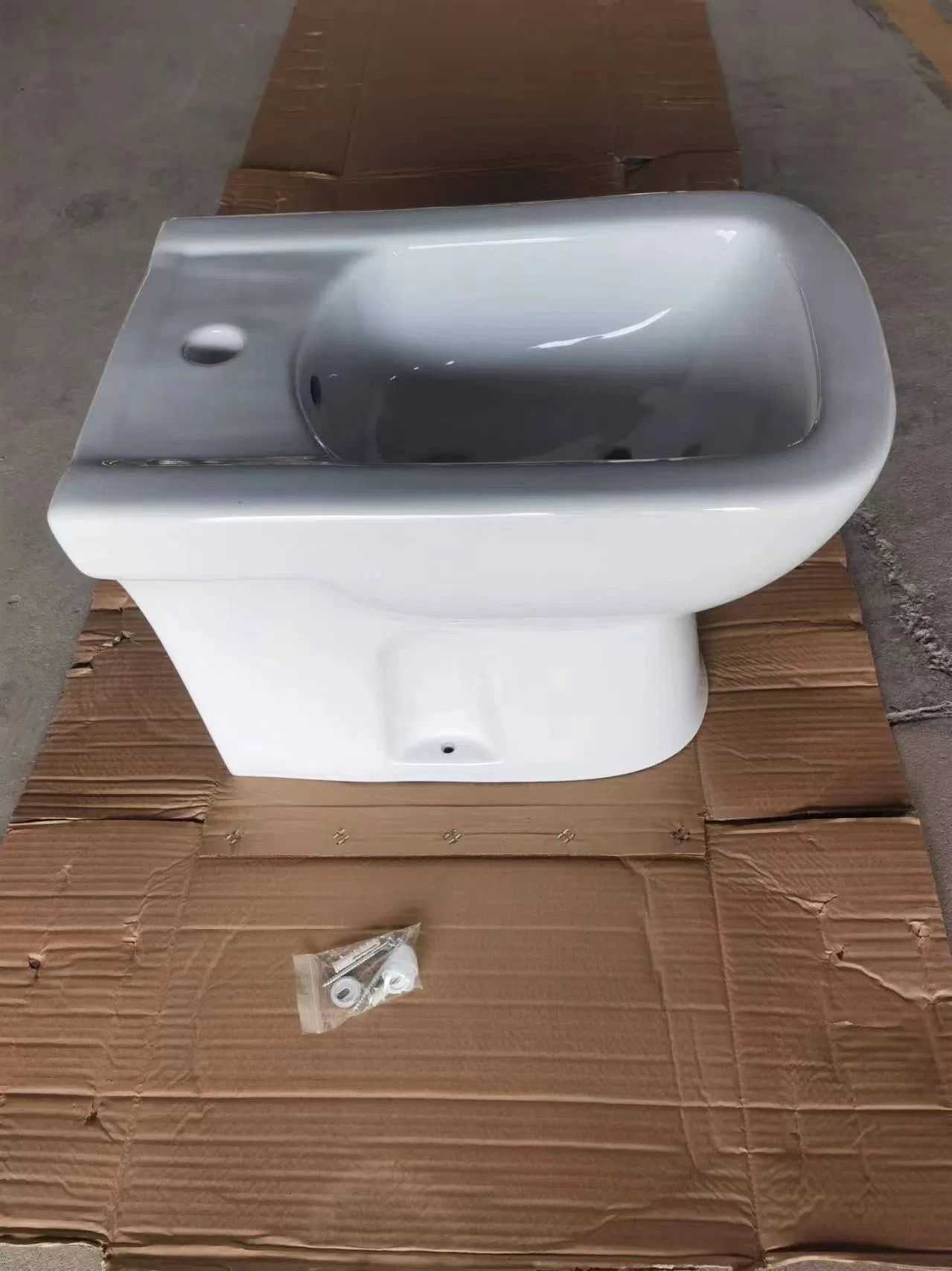 Square Shape Ceramic Popular South America Uruguay Argentina Bidet