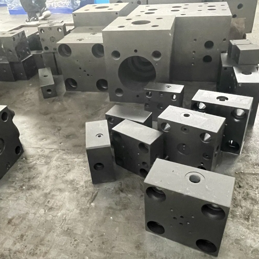 Гидравлическая насосная станция с клапанами и насосами