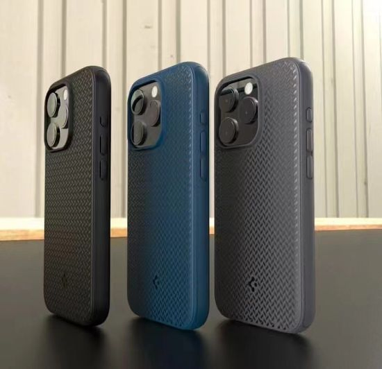 High Quality Spigen Tire-Pattern Magnetic Case for Phone
