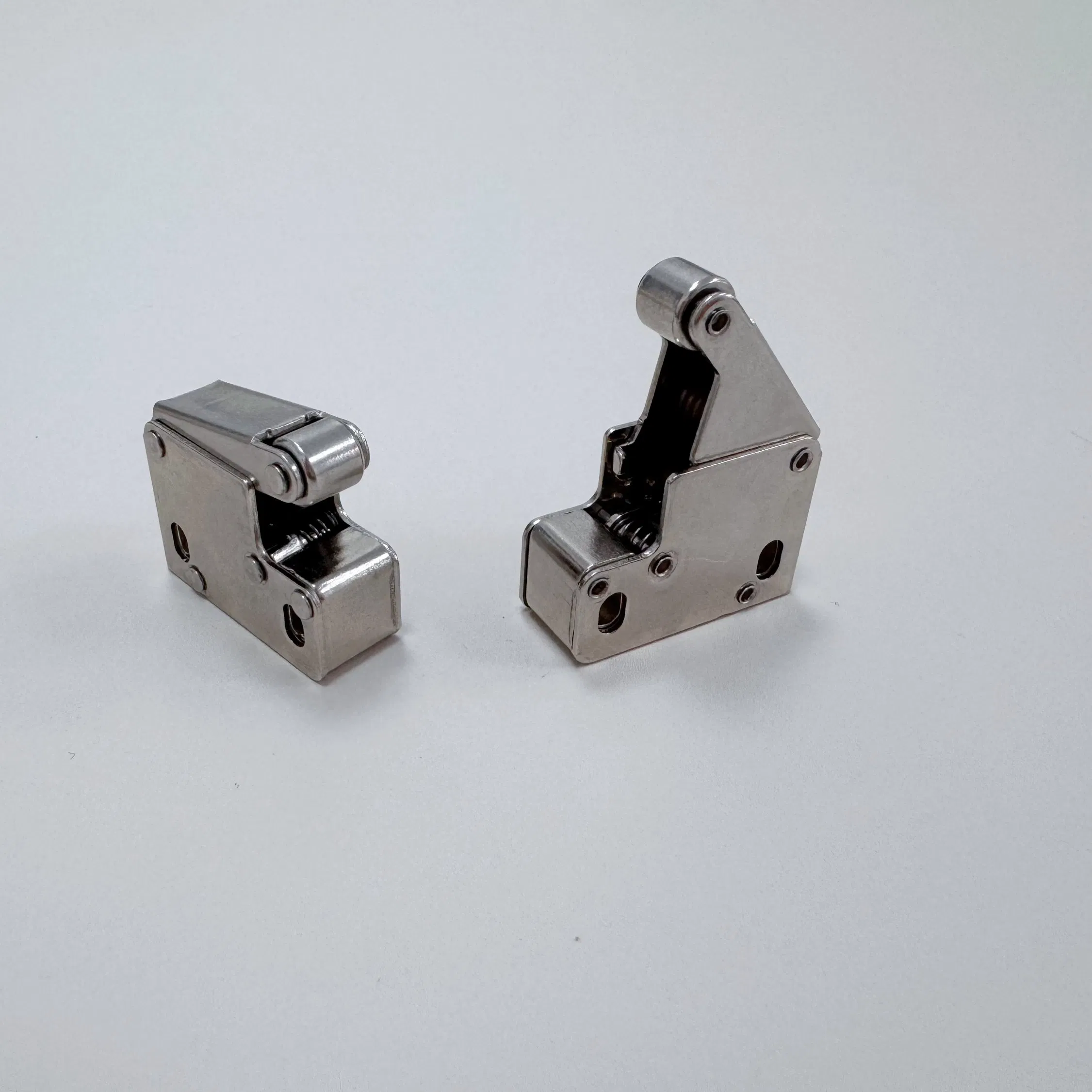 2 Years Warranty High Quality Mini Latch Touch Latch Click Lock for Access Panel