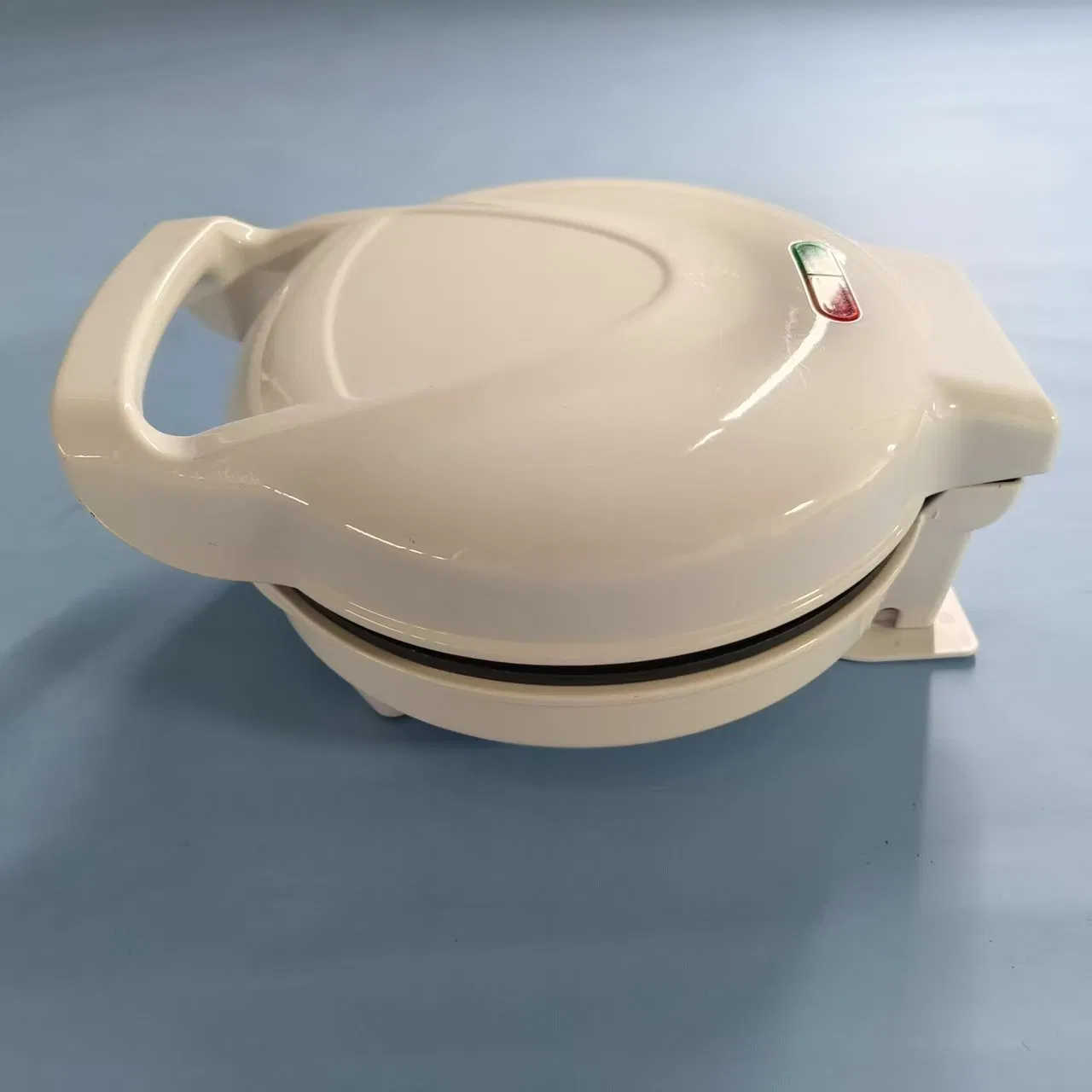 Portable Snack Maker for on-The-Go Cooking Lightweight and Compact