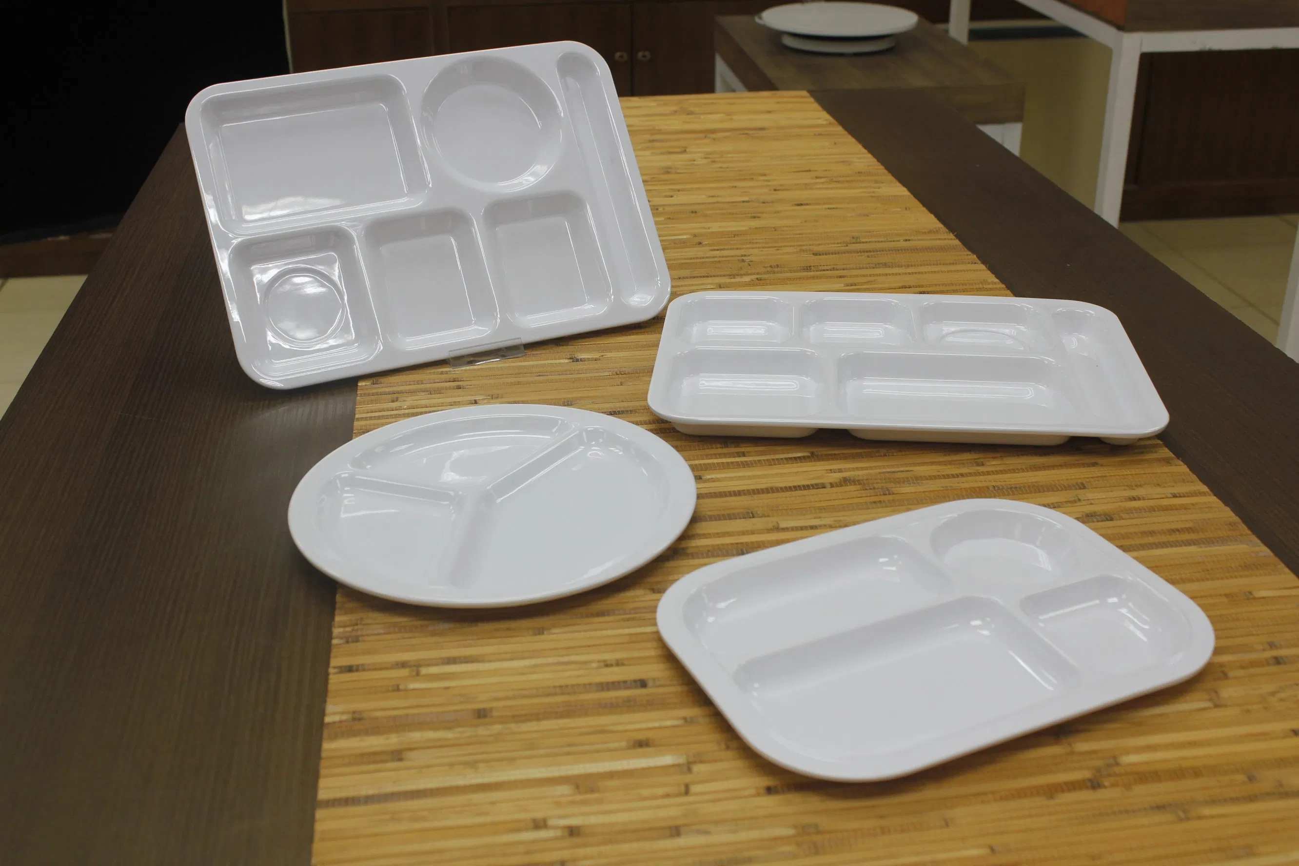 6-Divided Plate Melamine Tableware Dinner Plate Chopsticks Slot Plate