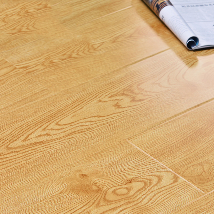 Водостойкий ламинат серый, 12 мм, AC5