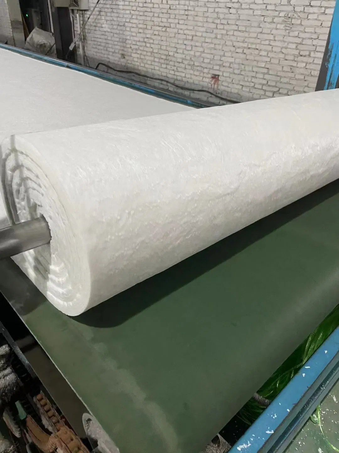 Ceramic Fiber Roll/Blanket Industrial Pipes and Equipment