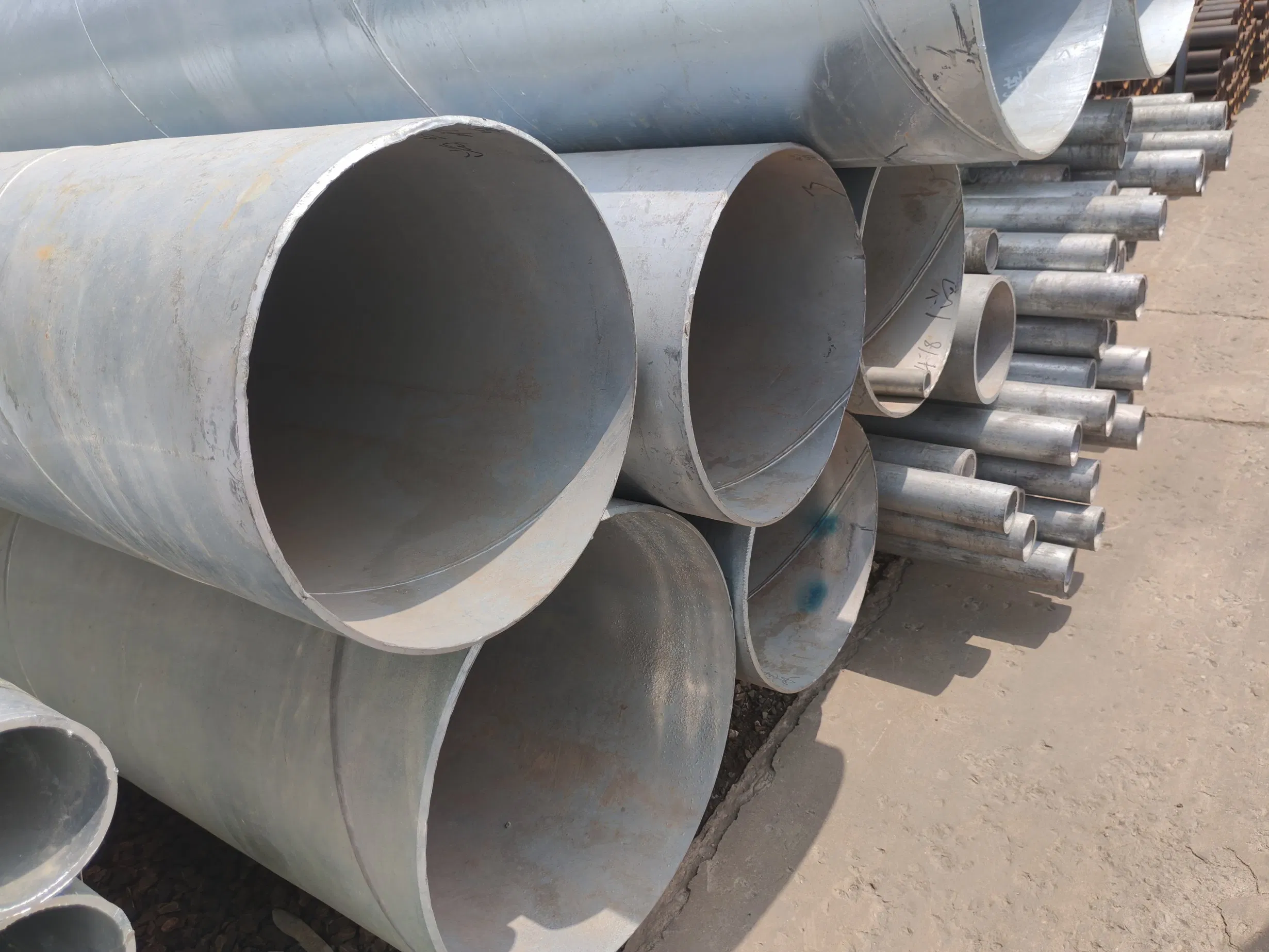 Reliable Galvanized Steel Scaffolding Pipe for Heavy Loads