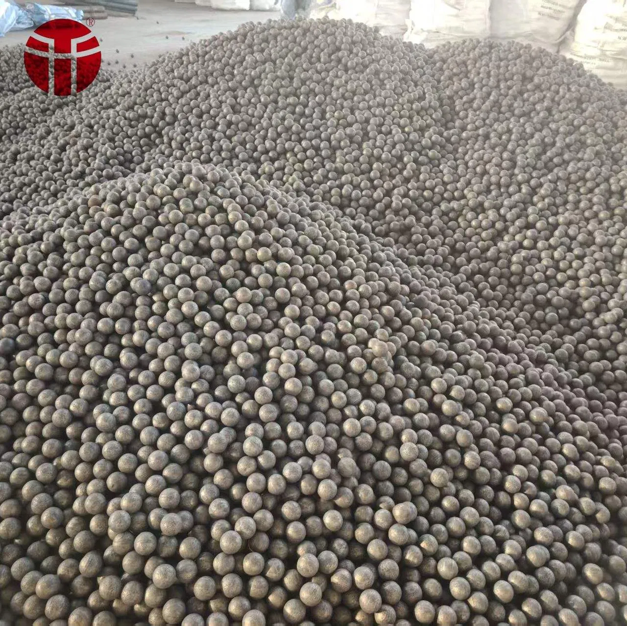 Стальные мелющие шары 20-160 мм для горной промышленности