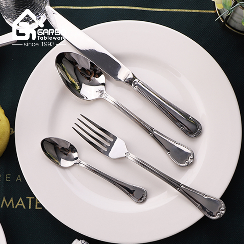 High-End Silver Metal Stainless Steel Cutlery Set Flatware Set for Party Hotel with Decorative Engraved Handle Royal Style SM084