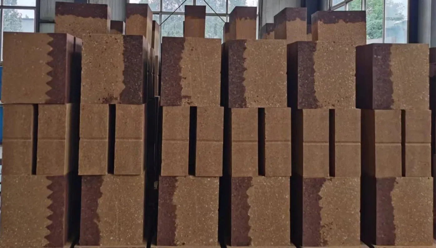 Магнезито-шпинельный кирпич LZR для верхней переходной зоны цементной печи