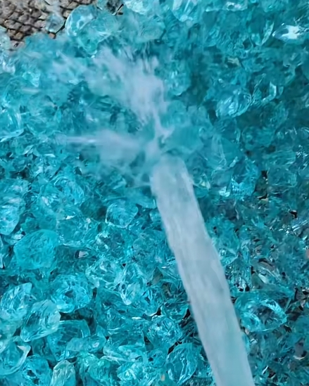 Glacier Blue Glass Stone Decorative Glass