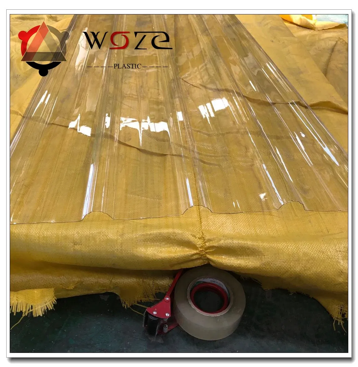 UV Resistant Corrugated Transparent Clear Colored Rain Cover Plastic PC Roofing Sheet for Shed Building Material
