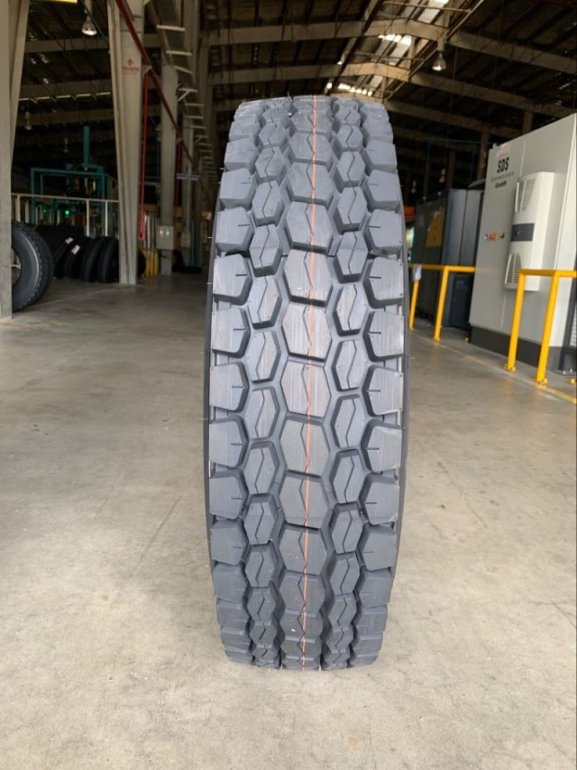 Грузовая шина Goodyear Yokohama 16PR, 11r22.5