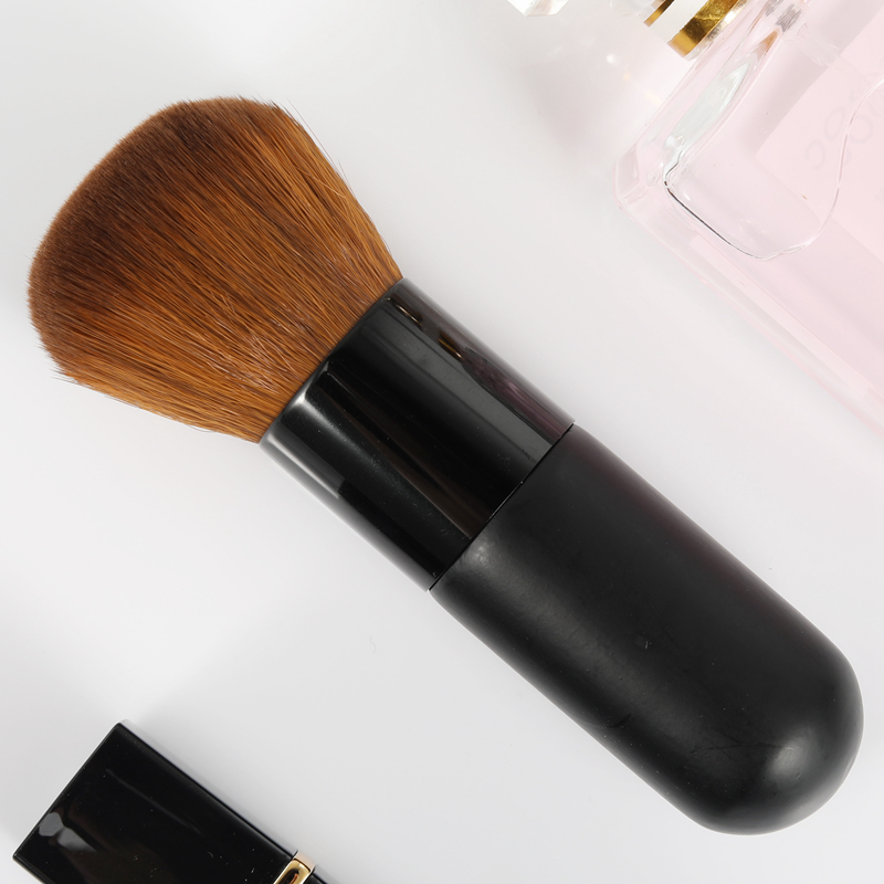 High Quality Full Flawless Application Face Brush