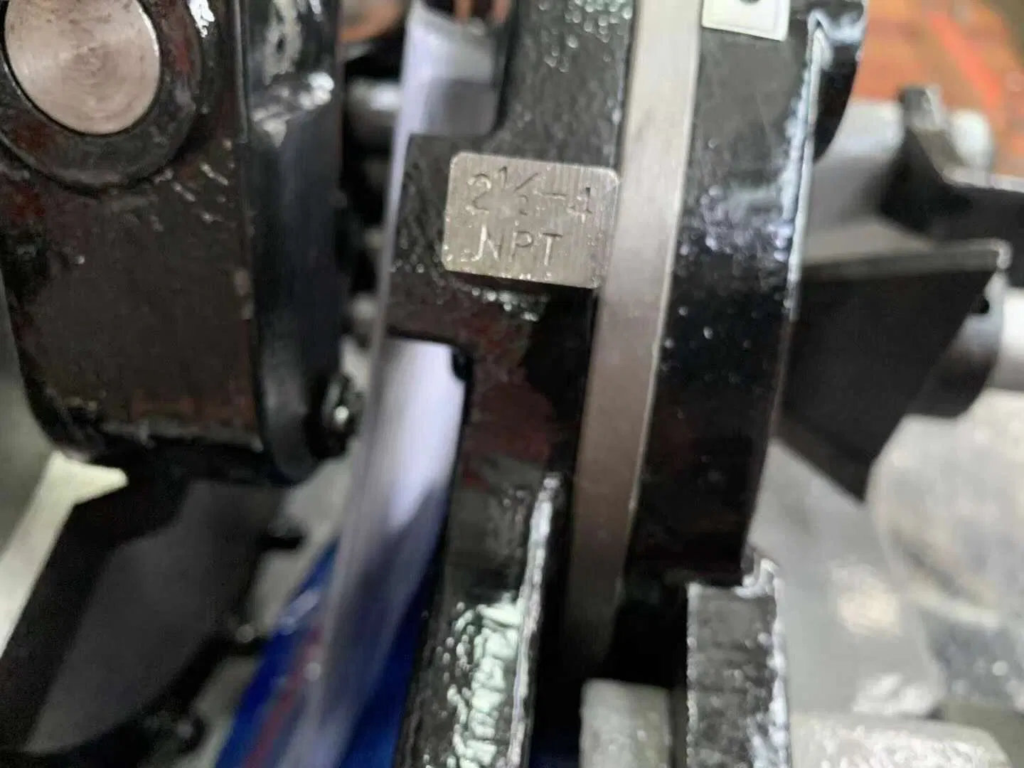 1/2"-4" Galvanized Pipe Threading and Cutting Machine with 1100W Motor