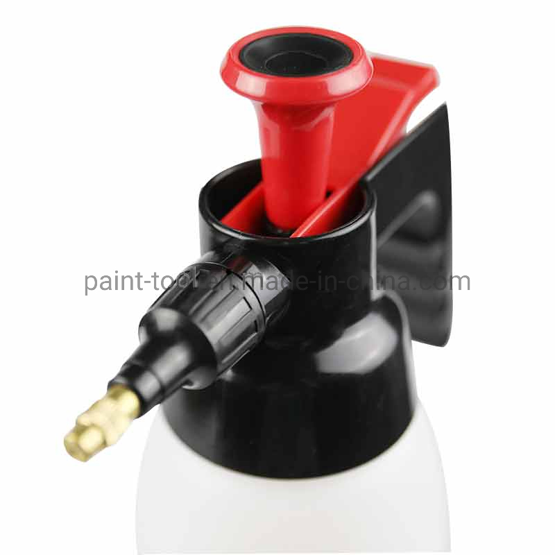 High Quality Garden Plastic Sprinkling Watering Can Bottle