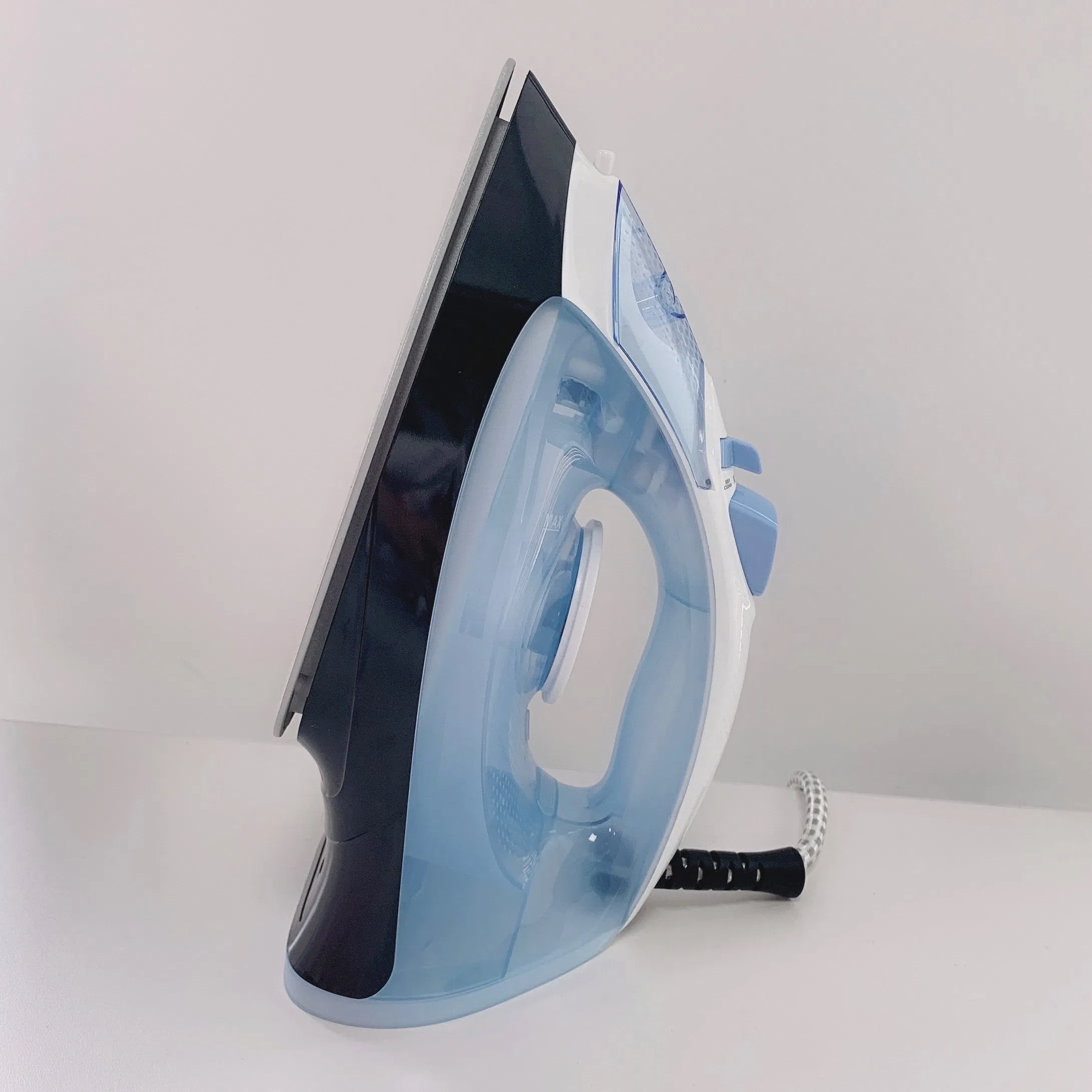 High Quality Durable Using Various Garment Steam Iron Machine Portable
