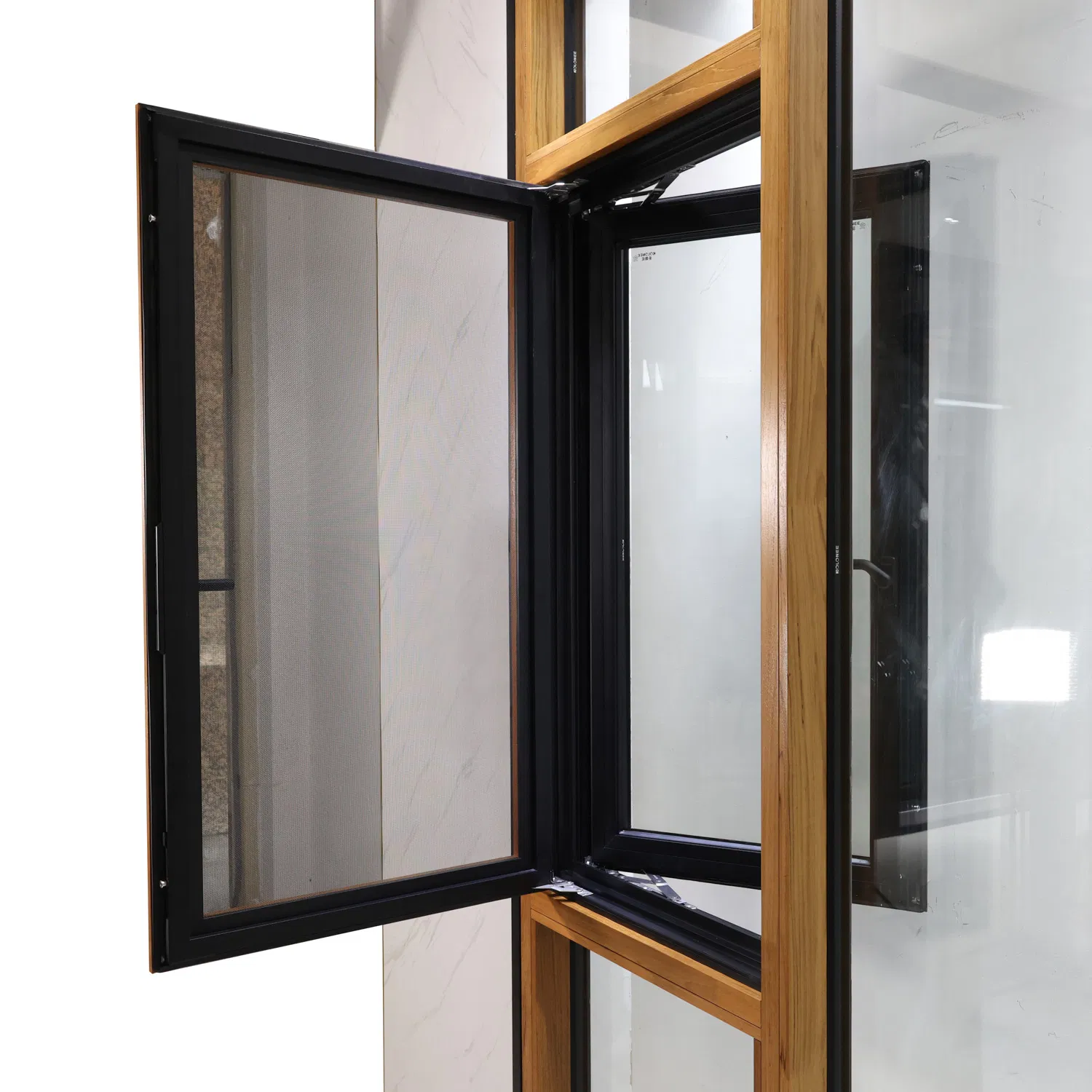 Aluminum Clad Wood Windows Casement Opening with Handle Tilt and Turn Window