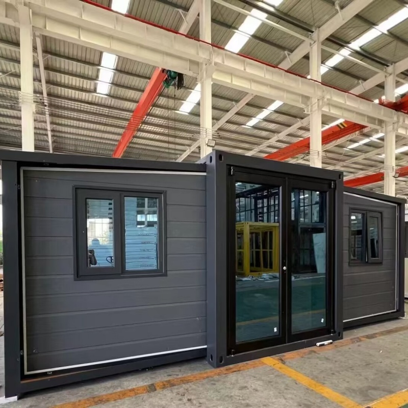 Large Prefab Modern Tiny Apple Cabin House 20FT 40FT Portable Prefabricated Home