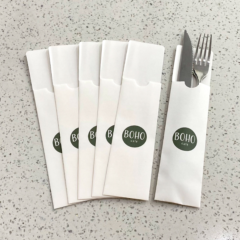 Custom Restaurant Fork Knife Spoon Paper Sleeve Pouch Flatware Silverware Set Kraft Paper Pocket Cutlery Paper Bag with Napkin