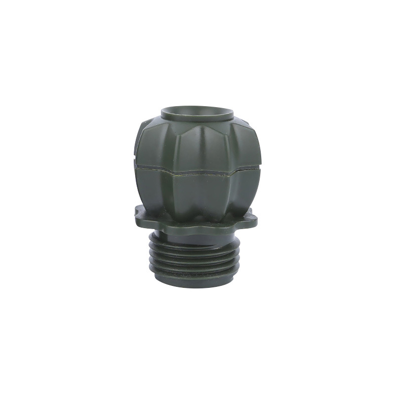 The PE Pipe Side of The Atomizing Nozzle Is Divided Into Three Micro Spray Irrigation Moving Three-Piece Set
