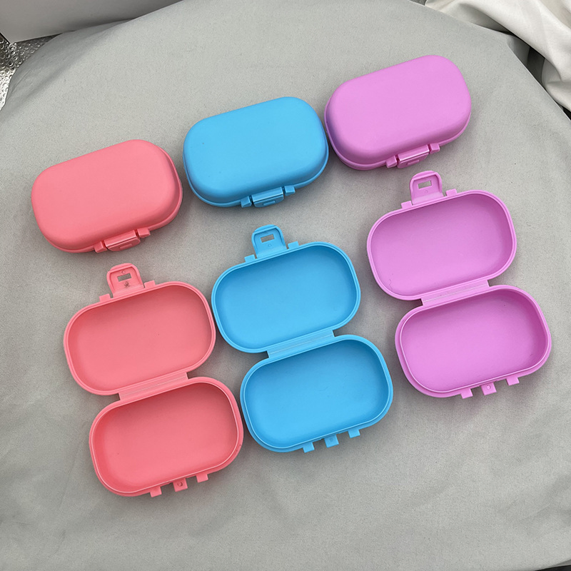 Wholesale Guangdong Cheap Plastic Eyeglasses Case Presbyopia Reading Glasses Case for Foldable Eyewear