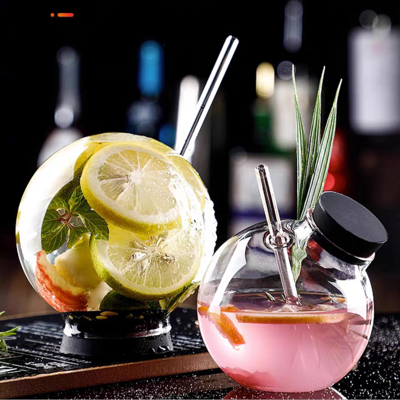 Bar Creative Lead Free Globe Design Cocktail Wine Glasses with Glass Straw for Wine Beer Bar Cocktail Juice