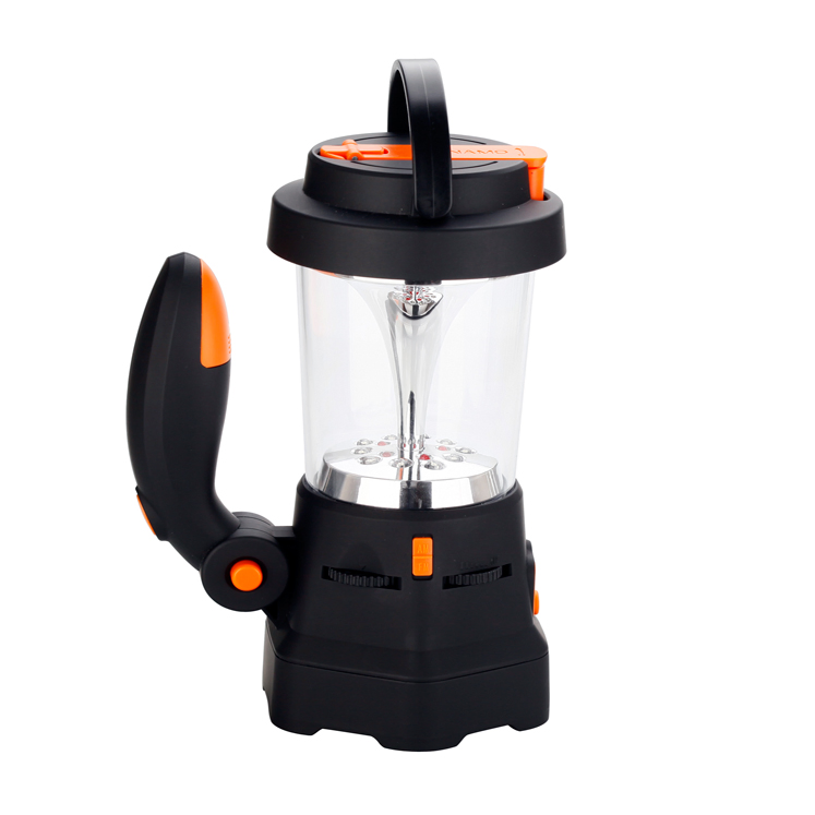 Портативная радиостанция с ручной зарядкой и фонариком