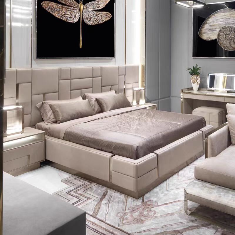 Мебель для спальни кожаная King Size комплект