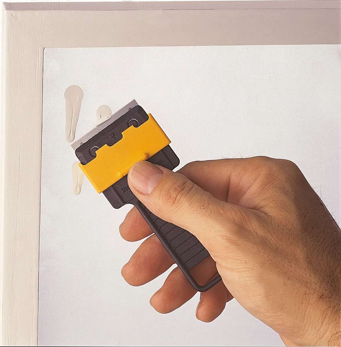 Black Cleaning Scraper Plastic Razor Scraper with Double-Edged 43X22mm Metal Blades