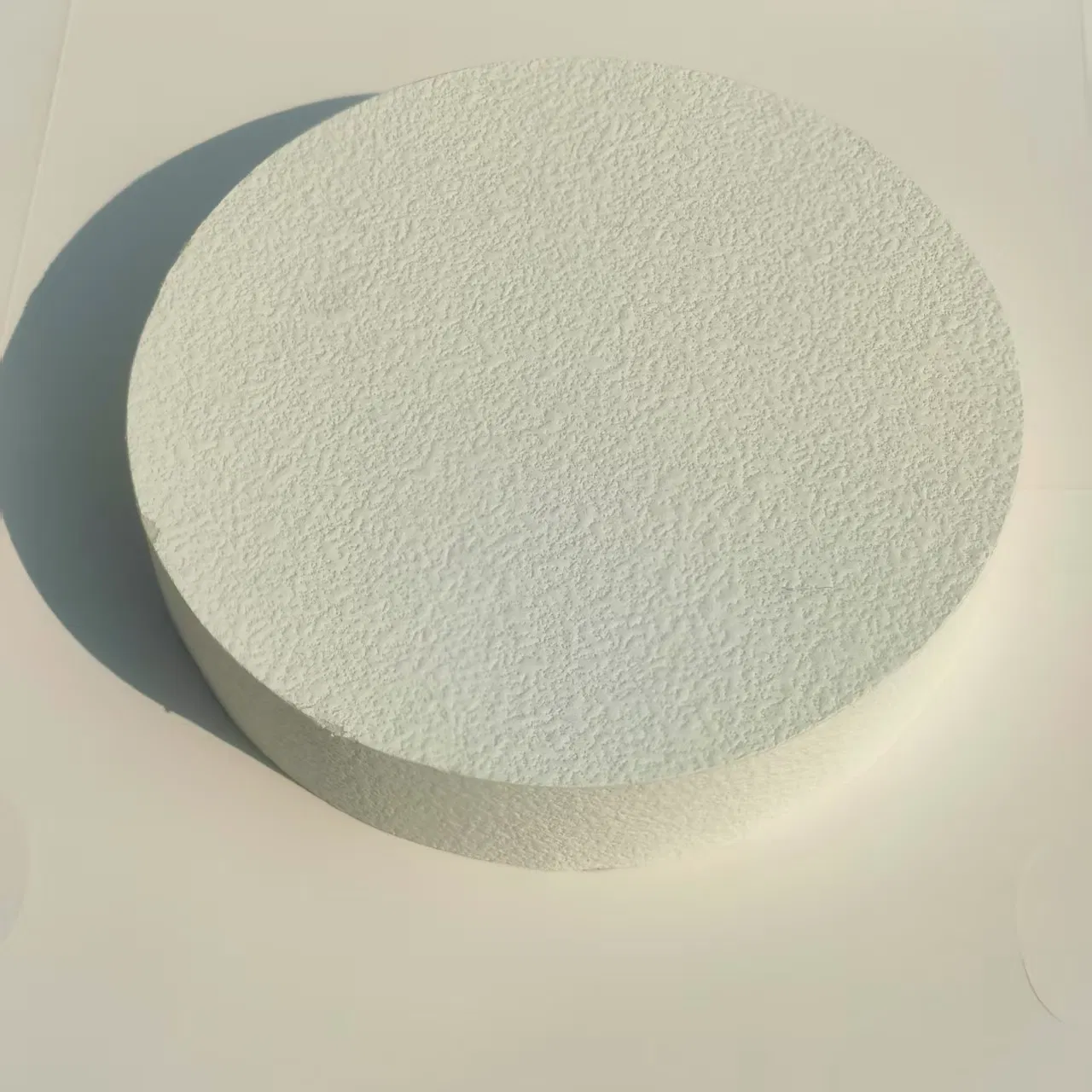 Moisture-Resistant Fiberglass Clouds with 0.9 Nrc Sound Control for Humid Gymnasiums and Swimming Pools