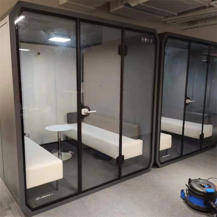 The Popular and Best-Selling Soundproof Telephone Booths Worldwide Are Used in Public Places for Private Work