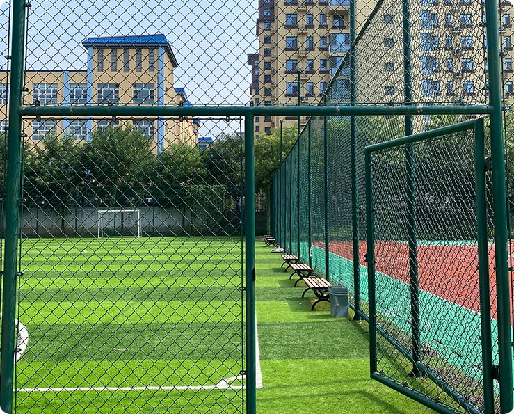 Galvanized Black Chain Link Fence for Sport Field