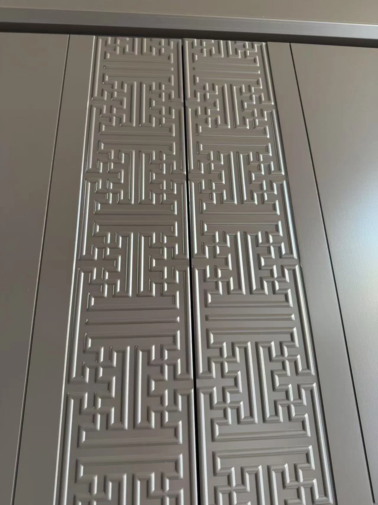 Premium Elegant Aluminum Entry Door for Modern Homes