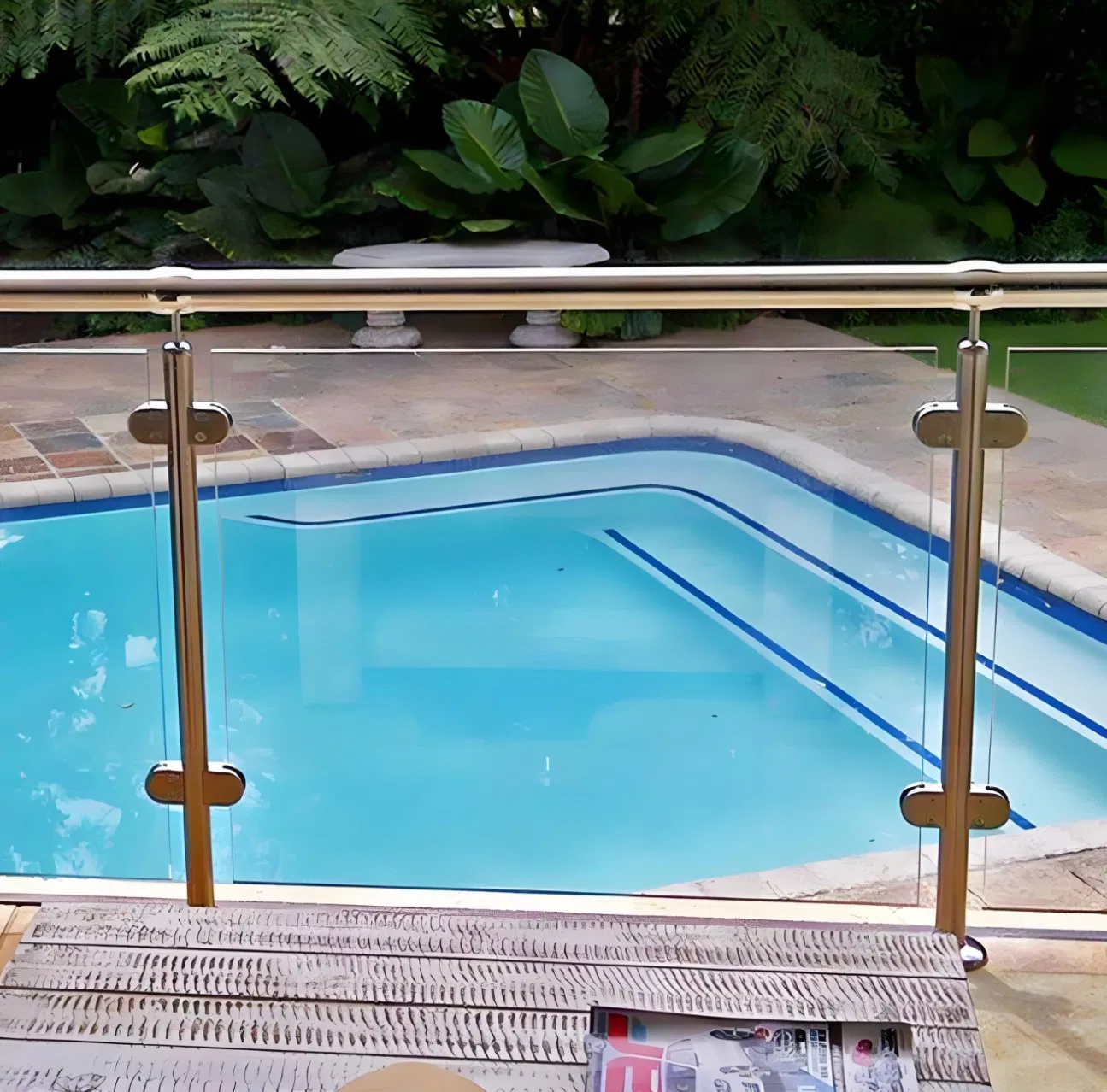 Sleek Glass Panels for Secure and Stylish Home Railings