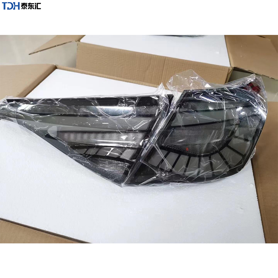 LED Taillight для Honda Civic 11th, стиль «Чешуя дракона», динамическая подсветка (2021-2022)