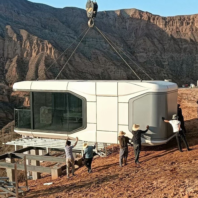 Space Capsule Mobile Hotel Prefabricated Modular Container House with Kitchen Bathroom